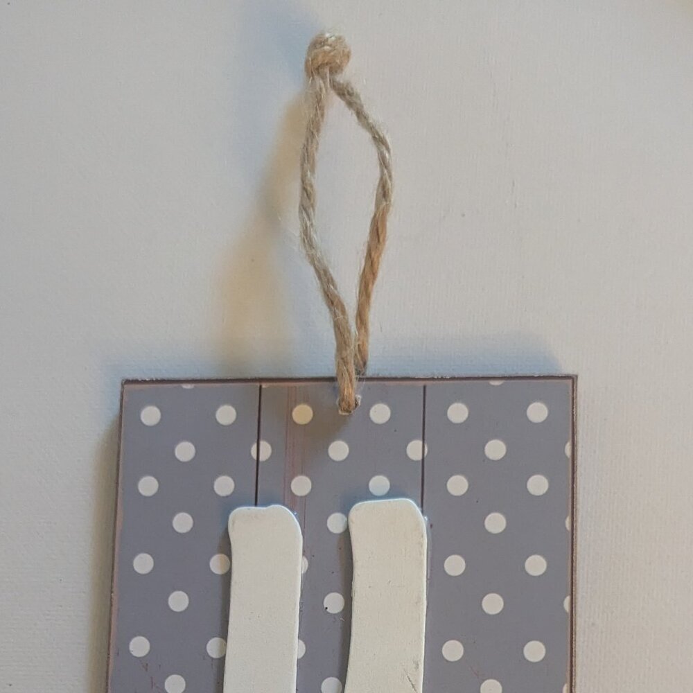NWT Polka Dot Letter 'y' Wood Sign Grey Lowercase Michael's Fall Home Wall Decor - Picture 3 of 7